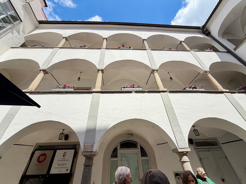 05.17.26 Linz9