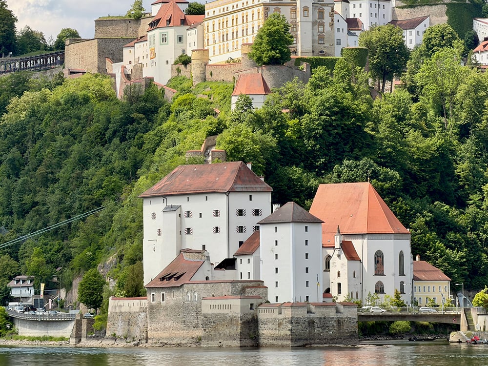 05.19.26 PASSAU2