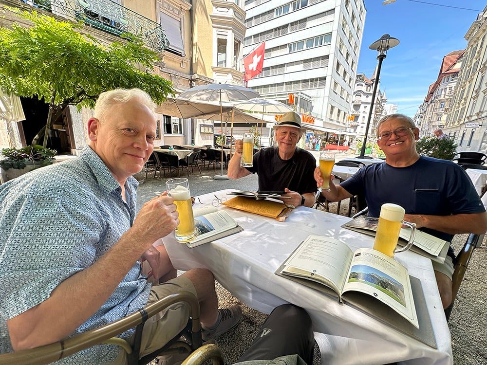 070924_18 Luc lunch 1