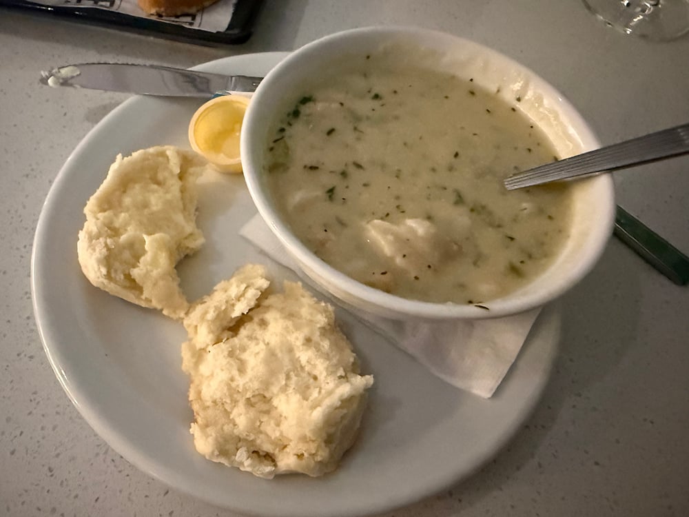 20261010 HotelDinner2
