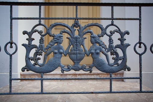 Napflio mermaid ironwork