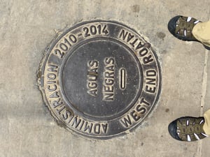 Roatan manhole cover